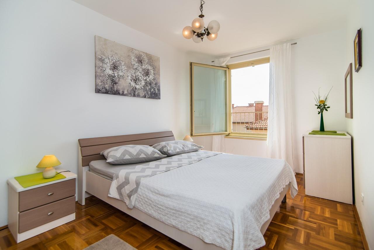 Apartment Vesna Kandlerova 波雷奇 客房 照片